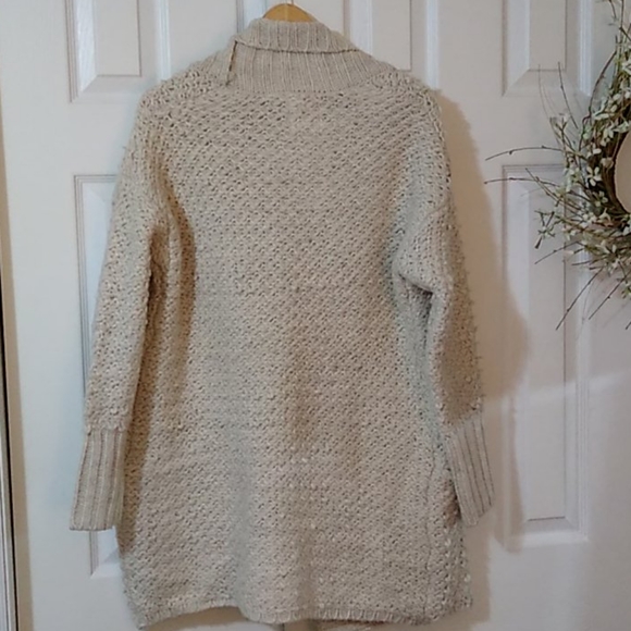 Acrilic/wool gorgeous long open cream cardigan - Picture 3 of 8